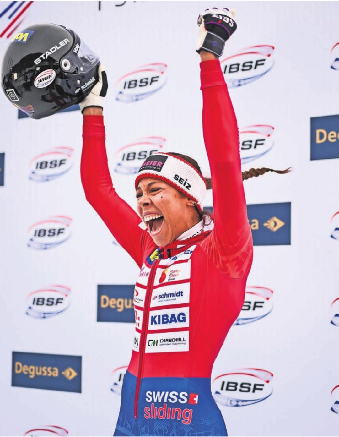 Gigantische Freude bei Melanie Hasler nach ihrem Sieg im Monobob. Einen Tag später sollte sie sich auch im Zweierbob zur Europameisterin krönen. Gigantische Freude bei Melanie Hasler nach ihrem Sieg im Monobob. Einen Tag später sollte sie sich auch im Zweierbob zur Europameisterin krönen.