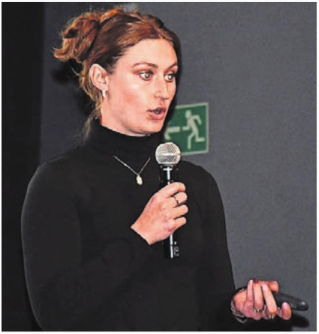 Leslie Holenstein, Fachspezialistin für Prävention bei der Stiftung RoadCross Schweiz. Leslie Holenstein, Fachspezialistin für Prävention bei der Stiftung RoadCross Schweiz.