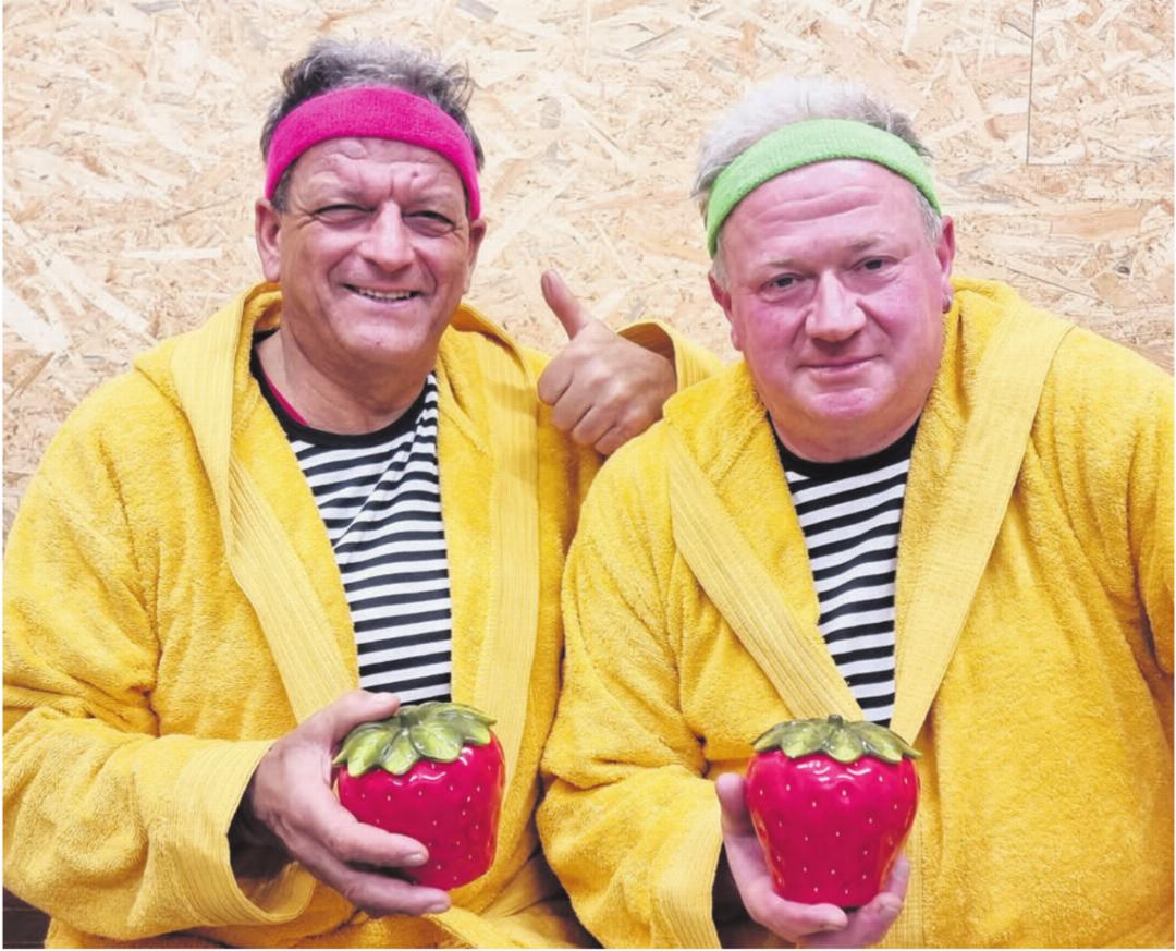 Willi Staubli, links, und Kurt Küng teilen sich das Amt, damit die Fasnacht in Adelburg weitergeht. Bild: Verena Anna Wigger Willi Staubli, links, und Kurt Küng teilen sich das Amt, damit die Fasnacht in Adelburg weitergeht. Bild: Verena Anna Wigger