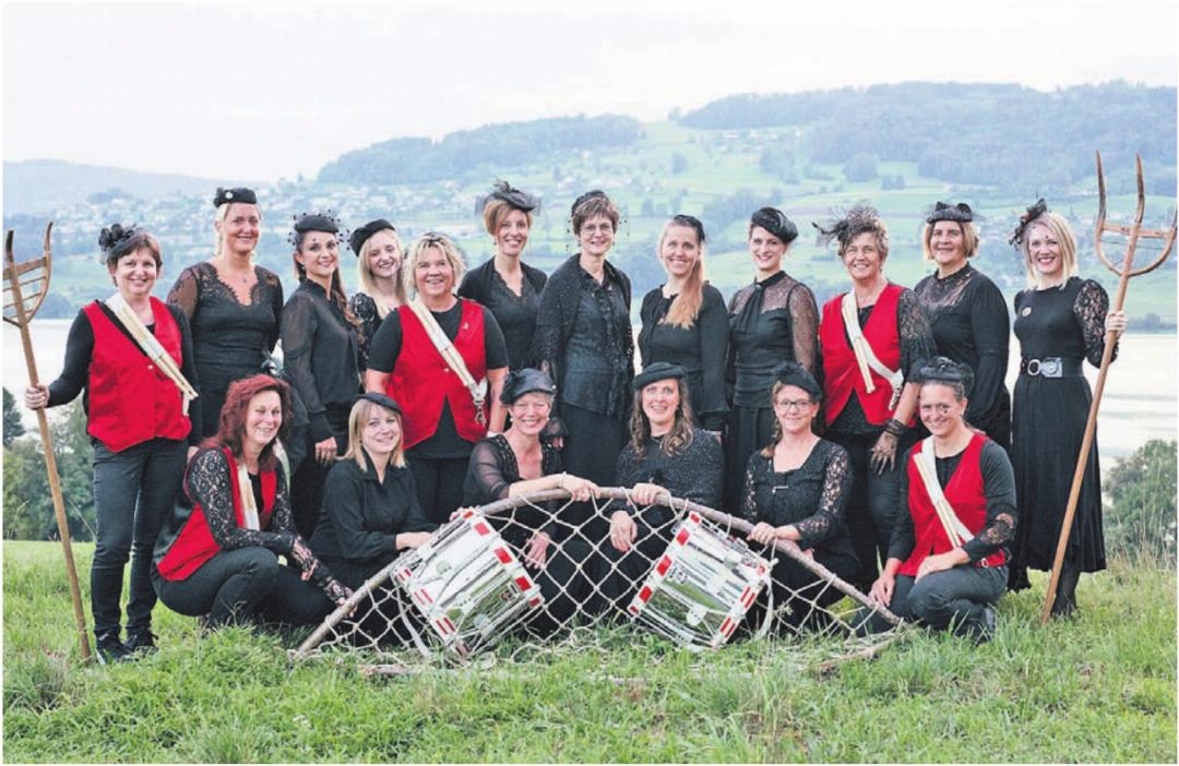 Die Vorfreude auf die kommenden Meitlitage 2026 ist bei den Vorstandsfrauen und den Tambourinnen aus den beiden Gemeinden Fahrwangen und Meisterschwanden schon jetzt riesig. Bilder: zg Die Vorfreude auf die kommenden Meitlitage 2026 ist bei den Vorstandsfrauen und den Tambourinnen aus den beiden Gemeinden Fahrwangen und Meisterschwanden schon jetzt riesig. Bilder: zg