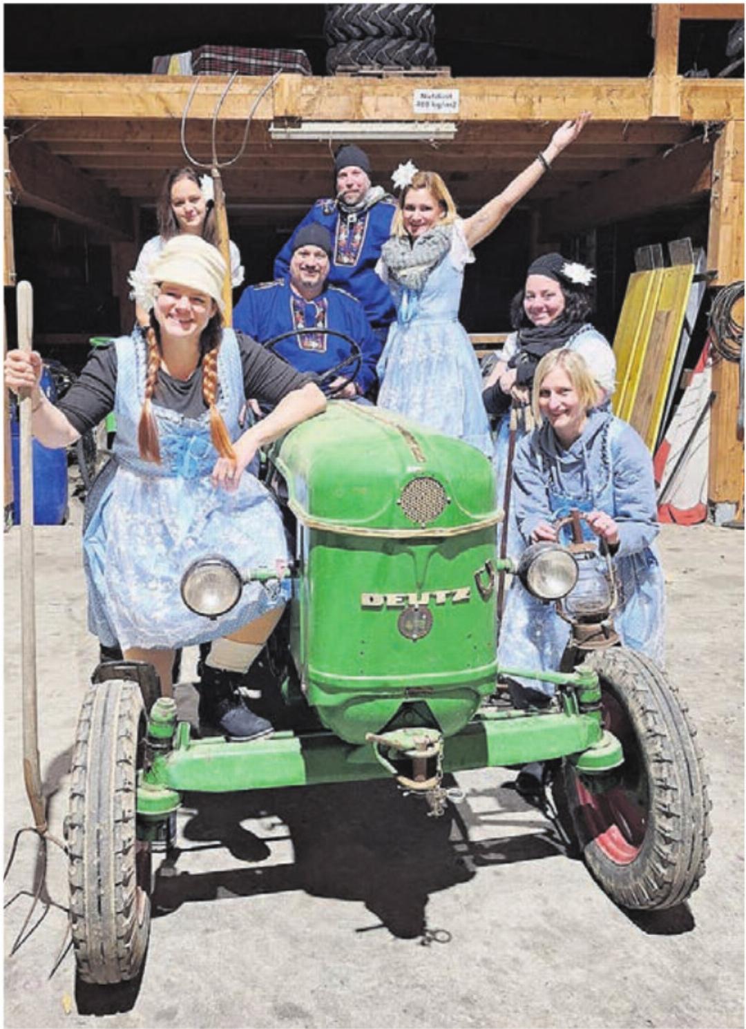 Der Hohenwiener Stadtrat lädt auf die Alp ein. Der Hohenwiener Stadtrat lädt auf die Alp ein.