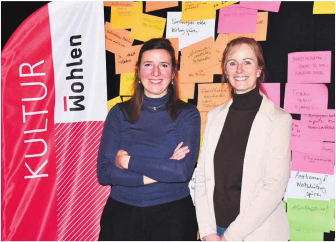 Gemeinsam zu noch mehr Zusammenhalt: Gelungene Premiere für Kultursekretärin Simone Pallecchi (links) und Frau Vizeammann Sonja Isler-Rüttimann. Gemeinsam zu noch mehr Zusammenhalt: Gelungene Premiere für Kultursekretärin Simone Pallecchi (links) und Frau Vizeammann Sonja Isler-Rüttimann.