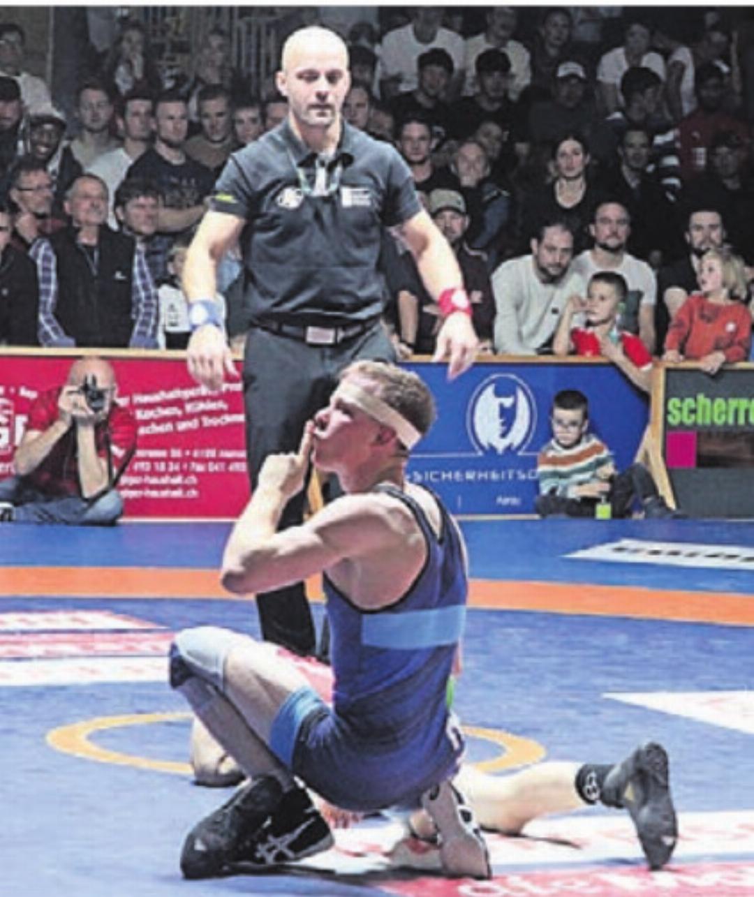 Souveräner Auftritt von Nils Leutert. Souveräner Auftritt von Nils Leutert.