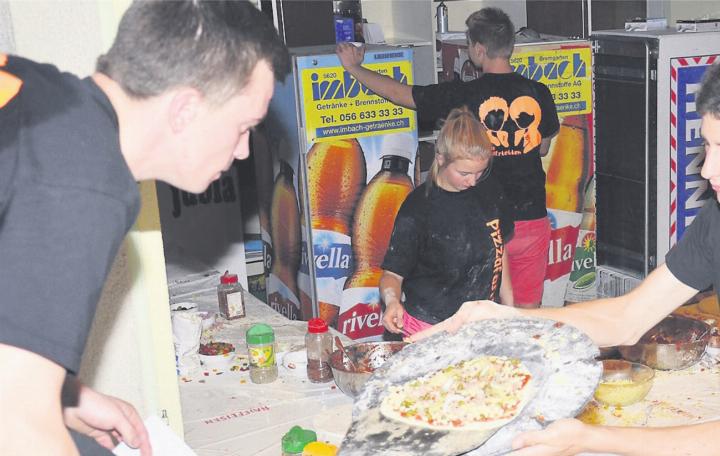 Es warten feine, selbst gemachte Pizzen. Bild: Archiv/zg