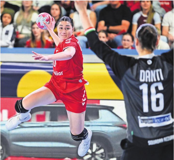 Daphne Gautschi zeigte starke Leistungen. Die Murianerin ist nun wieder zurück bei Ramnicu Valcea, ihrem Team in Rumänien. Dort stehen das Final-4-Cupwochenende und der Saisonfinal an, bevor sie ihre Zelte da abbricht und zurück nach Frankreich wechselt.