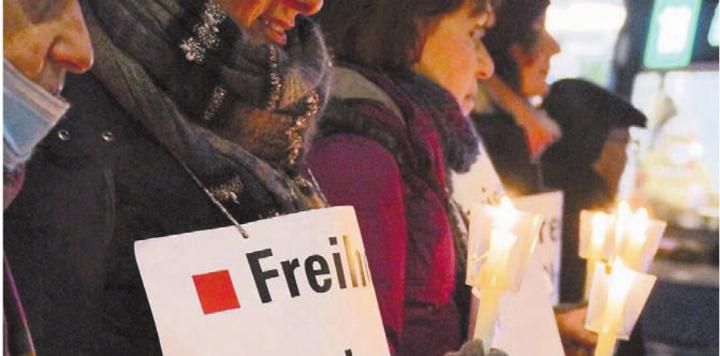 An der CSI-Mahnwache wird ein sichtbares Zeichen für die Menschen gesetzt, die wegen ihres Glaubens bedroht werden. Bild: zg