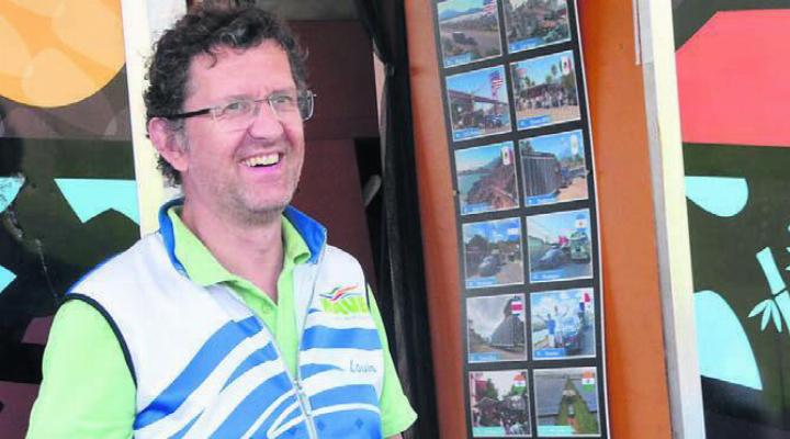 Solarpionier Louis Palmer begrüsste die Kinder in Besenbüren höchstpersönlich.