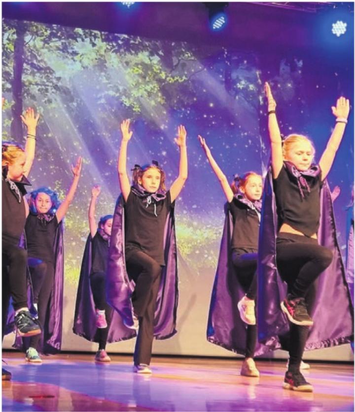Hokuspokus-Mini-Aerobic bezauberte.