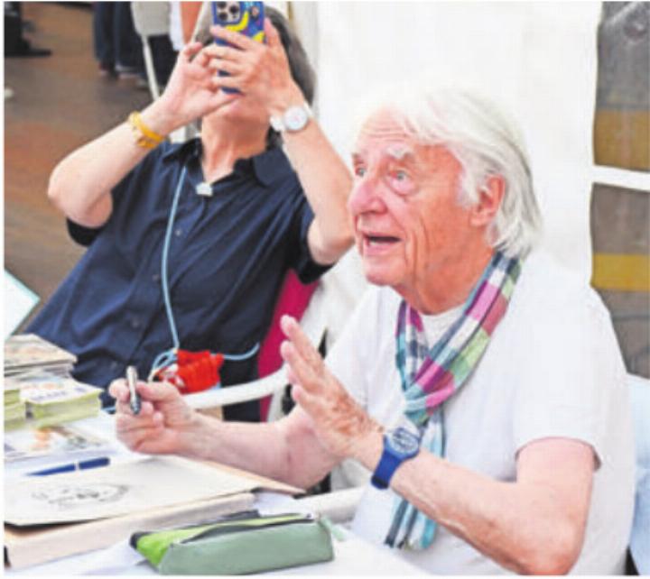 2025 besuchte Emil Steinberger das Open-Air-Kino in Wohlen. Für diesen Sommer sind zwei Abende geplant. Bild: Archiv/dm