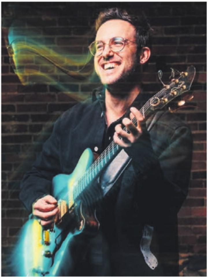 Gilad Hekselman und seine Gitarre sind gern gesehene Gäste im Pflegidach.    Bild: zg