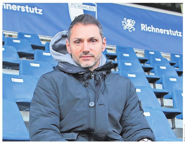 Er ist wieder zurück bei «seinem» FC Wohlen und kann sich gut vorstellen, auch nach der Saison Sportchef zu bleiben: Sergio Colacino.
Bild: Josip Lasic Er ist wieder zurück bei «seinem» FC Wohlen und kann sich gut vorstellen, auch nach der Saison Sportchef zu bleiben: Sergio Colacino.
Bild: Josip Lasic