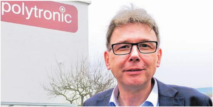 Dieter Egli zeigt sich interessiert an der regionalen Industrie. Bild: tst Dieter Egli zeigt sich interessiert an der regionalen Industrie. Bild: tst