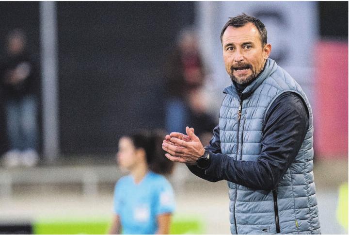 Michael Winsauer im Heimspiel seiner Krienser gegen die U21 des FC Zürich. Kriens gewann mit 6:2. Es war einer der 13 Siege, die Winsauers Team in der Vorrunde geholt hat. Bild: Freshfocus