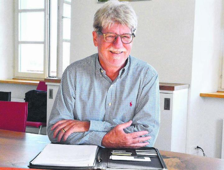 Gemeindeammann Erwin Gerber ist überzeugt: «Man muss Arbeitsverhältnisse je länger, je mehr flexibler denken.» Bild: Celeste Blanc