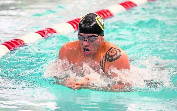 Das Wasser ist eindeutig sein Element. Hussain Adel fühlt sich beim Schwimmen pudelwohl. Bilder: Josip Lasic / zg