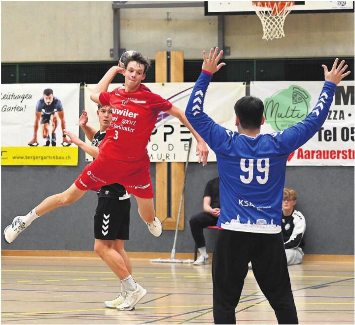 Flügelspieler Elia Galizia und der TV Muri wollen mit den Heimfans im Rücken den nächsten Sieg einfahren. Bild: tvm