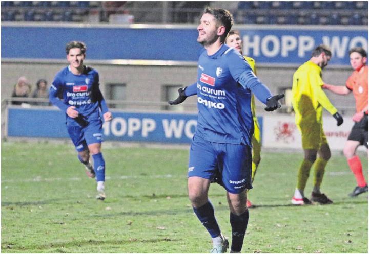 Deckel drauf. FCW-Captain Alban Pnishi verwandelt den Penalty zum 2:0. Der FC Wohlen findet zum Siegen zurück. Bild: Josip Lasic Deckel drauf. FCW-Captain Alban Pnishi verwandelt den Penalty zum 2:0. Der FC Wohlen findet zum Siegen zurück. Bild: Josip Lasic