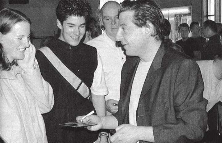 Da kommt Freude auf: Beat Schlatter (rechts) zu Gast im Kino Rex, Wohlen. Bild: Archiv
