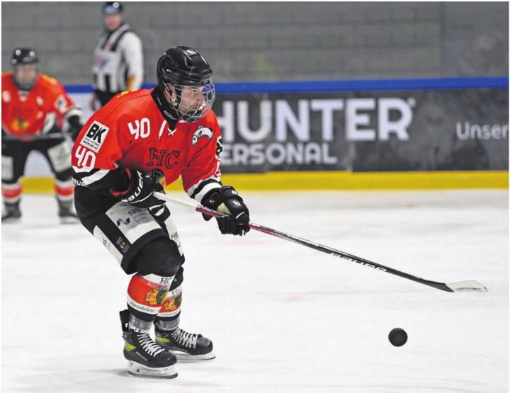 Durch ein kurioses Tor von Boris Neher gelingt der Ausgleich für Fi-Gö. Am Schluss gibt es ein dramatisches Ende. Bild: awa/Archiv