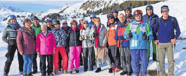 Die aktive Seniorencrew mit diversen Teilnehmenden aus dem Freiamt kürzlich in Arosa. Bild: zg