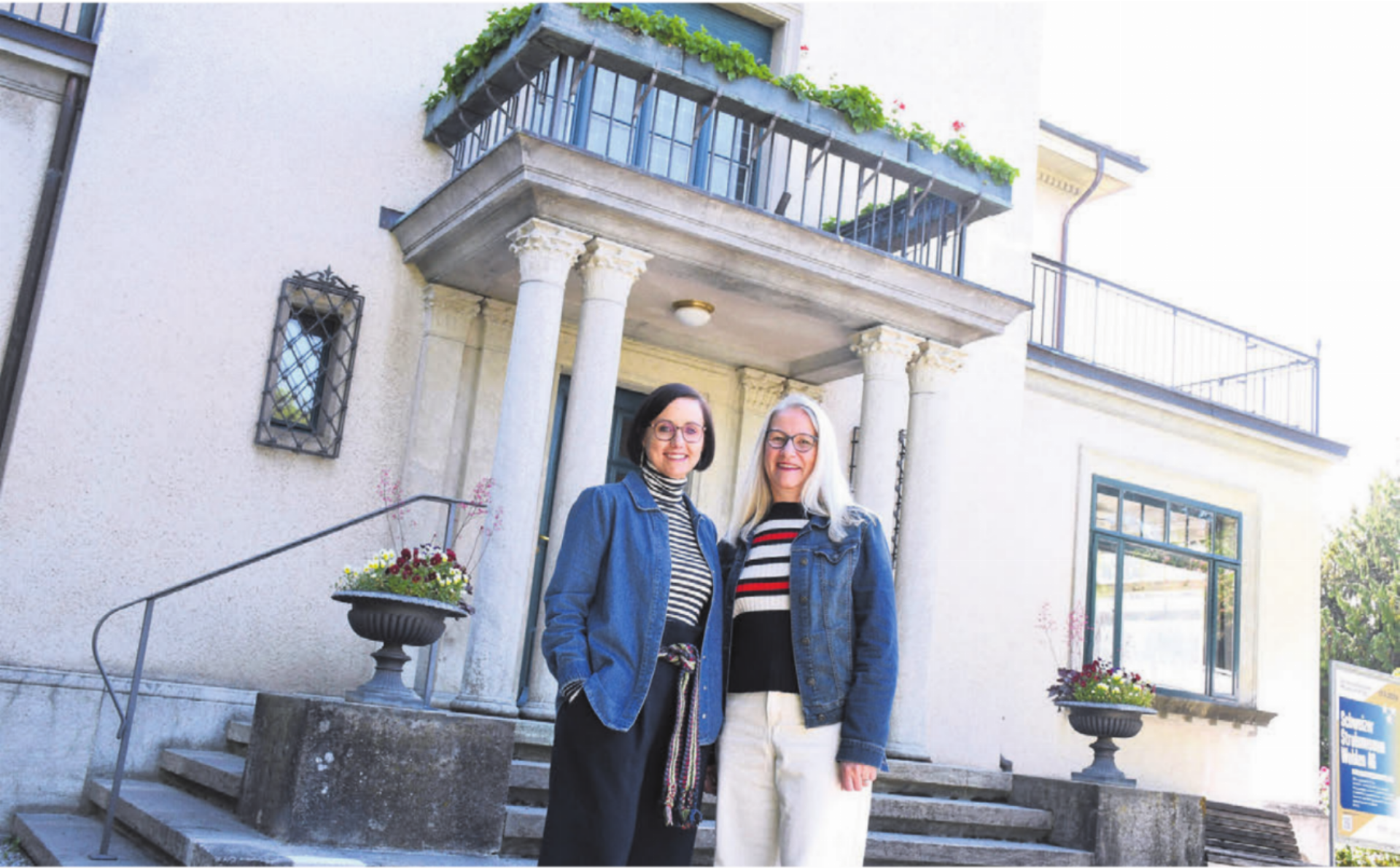 Freuen sich riesig auf das Jubiläumsfest: Museumsleiterin Petra Giezendanner (links) und Ruth Portmann, Präsidentin der Stiftung Freiämter Strohmuseum.
Bild: Daniel Marti - Das Bild wird blockiert. – Möglicherweise durch einen aktiven Adblocker.
