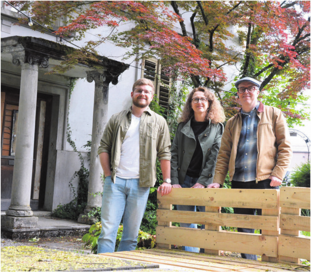 Sie freuen sich darauf, wenn es am Donnerstag endlich wieder losgeht, von links: Alain Willi, Daniela Marani und Michael Laubacher. Bild: Annemarie Keusch Sie freuen sich darauf, wenn es am Donnerstag endlich wieder losgeht, von links: Alain Willi, Daniela Marani und Michael Laubacher. Bild: Annemarie Keusch