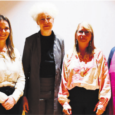 Vordenkerin in Frauenfragen - Möchten das Erbe von Gertrud Heinzelmann weiterführen (v. l.): Moderatorin Carmen Frei (Frauenbund Schweiz), Martina Arnet (Einwohnerrätin Wohlen), Historikerin Barbara Kopp, Aargauer Grossrätin Karin Koch Wick, Katharina Jost Graf (Theologin und Co-Präsidentin Frauenbund Schweiz) und Caroline Küng (AKF Fachgruppe). Bilder: Monica Rast