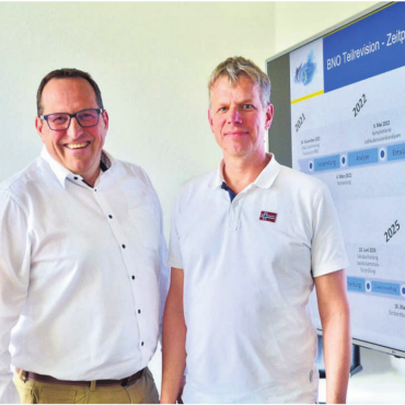 Gewässerräume geben zu reden - Gemeindeschreiber Frank Koch (l.) und Gemeindeammann Simon Zubler vor der langen Geschichte der BNO-Teilrevision.    Bild: Thomas Stöckli