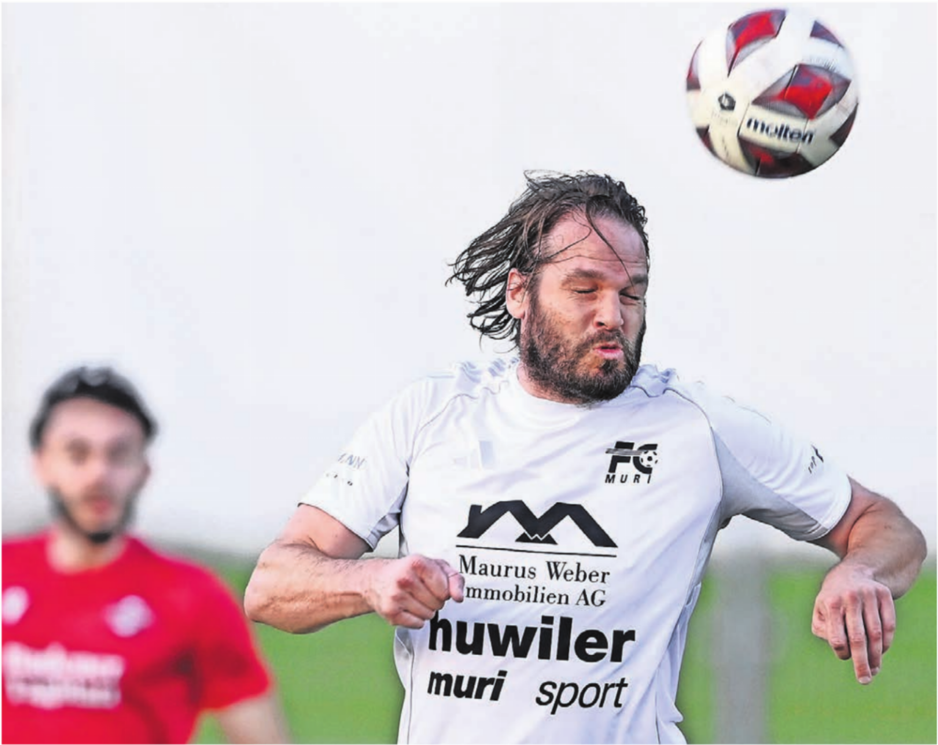 Weil viele Spieler und die Breite fehlen, muss der 41-jährige Peter «Peach» Lang sein erneutes Comeback geben.    Bilder: Alexander Wagner / Patrick Fischer - Das Bild wird blockiert. – Möglicherweise durch einen aktiven Adblocker.