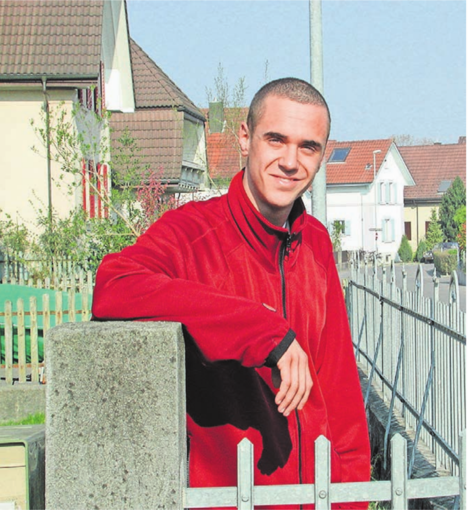 Jan Dettwyler Anfang der 2000er-Jahre am Bankweg in Wohlen. - Das Bild wird blockiert. – Möglicherweise durch einen aktiven Adblocker.
