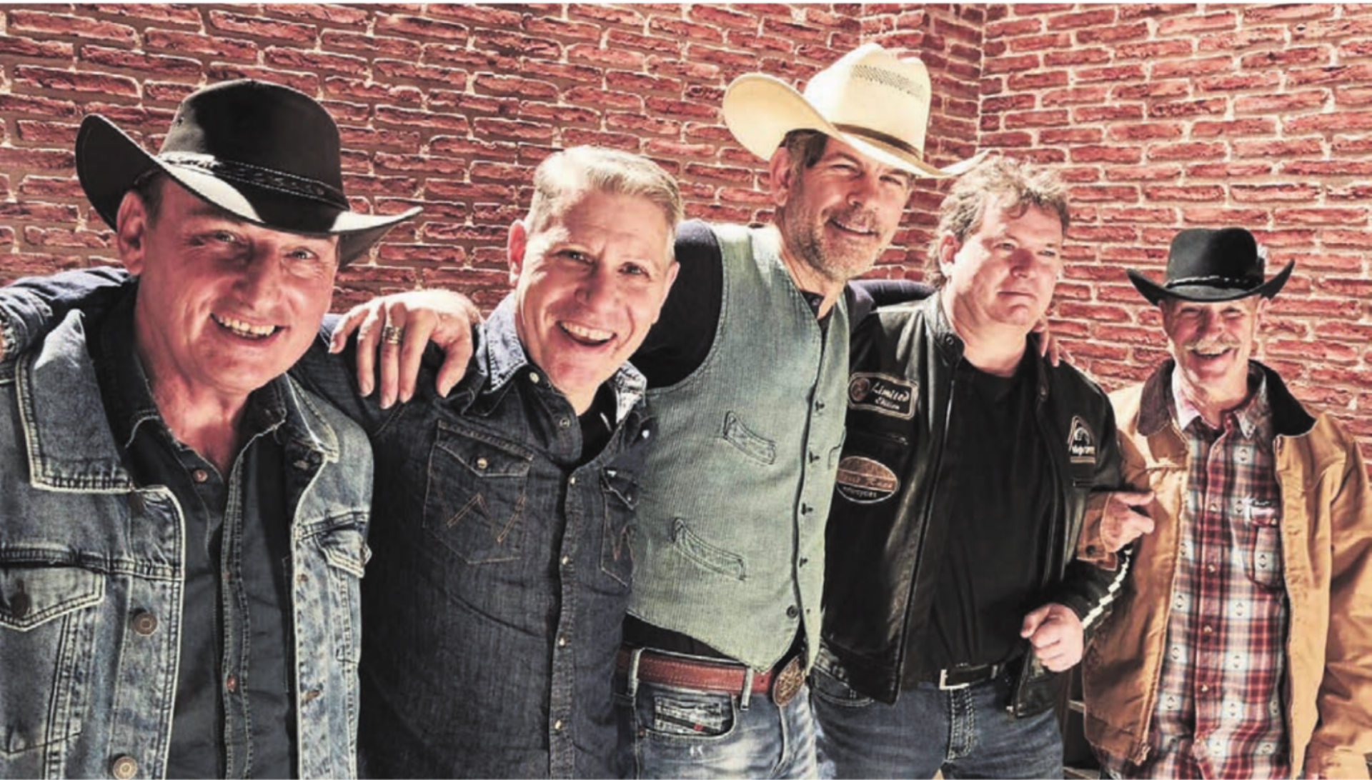 Die «NadaCowboys», eine fünfköpfige Band aus dem Grossraum Zürich und Winterthur, kommen nach Wohlen.    Bild: zg - Das Bild wird blockiert. – Möglicherweise durch einen aktiven Adblocker.