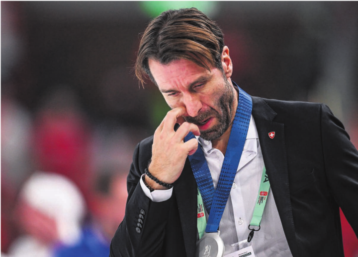Nur Silber. Schon wieder. Der in Meienberg wohnhafte Lars Weibel, Direktor der Nati, ist nach dem verlorenen WM-Final gegen Finnland enttäuscht und gleichzeitig stolz.