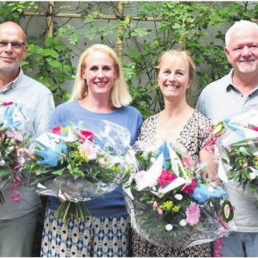 130 Jahre Engagement - Der Vorstand ist dank kompetenten Personen wieder komplett (v. l.): Kaspar Schild (verlässt nach 13 Jahren den Vorstand) Hanspeter Kümin, Severine Andermatt, Gemeinderätin Sonja Isler, Stefan Schäfer und Gemeindeammann Roland Vogt, der als Vorstandsmitglied der Spitex zurückgetreten ist. Bild: Monica Rast