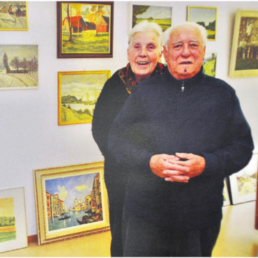Das Ende eines Lebenstraums - Längst vergangene Zeiten: Die verstorbenen Ernst und Ruth Hunziker in ihrer Galerie See & Tal. Bilder: Thomas Stöckli / Archiv