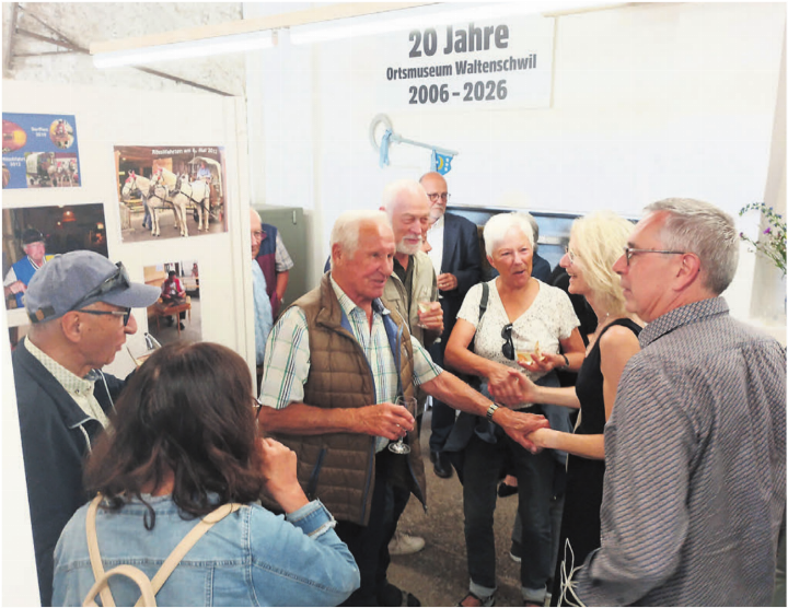 Gute Laune am Festakt zur Eröffnung der Fotoausstellung am Samstagabend. Bilder: Thomas Stöckli Gute Laune am Festakt zur Eröffnung der Fotoausstellung am Samstagabend. Bilder: Thomas Stöckli