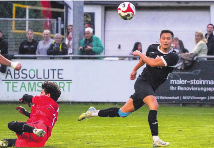 Der Dosenöffner: Jim Graf erzielt nach 53 Minuten das 1:0 für Villmergen. Am Ende siegen die Freiämter 4:0. Bild: Andy Müller Der Dosenöffner: Jim Graf erzielt nach 53 Minuten das 1:0 für Villmergen. Am Ende siegen die Freiämter 4:0. Bild: Andy Müller