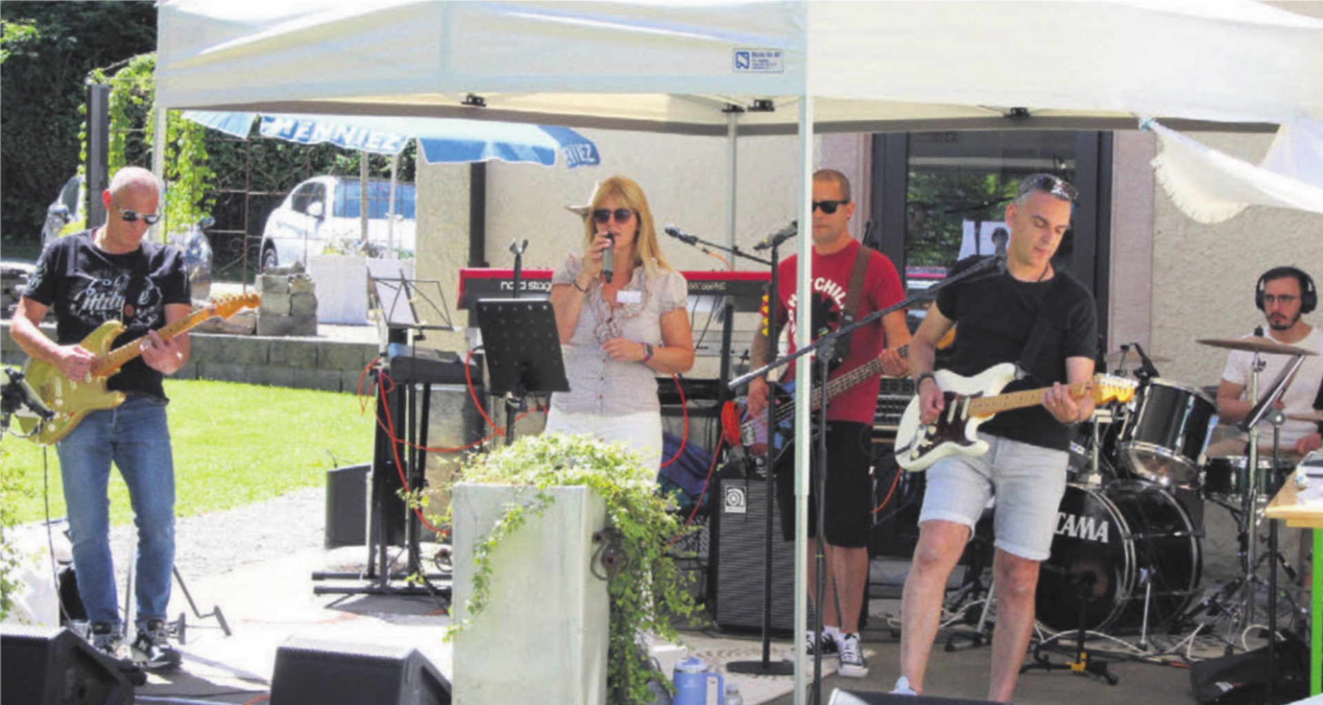Livemusik und vieles mehr gab es zum diesjährigen Gärtnerhausfest.
Bilder: zg - Das Bild wird blockiert. – Möglicherweise durch einen aktiven Adblocker.