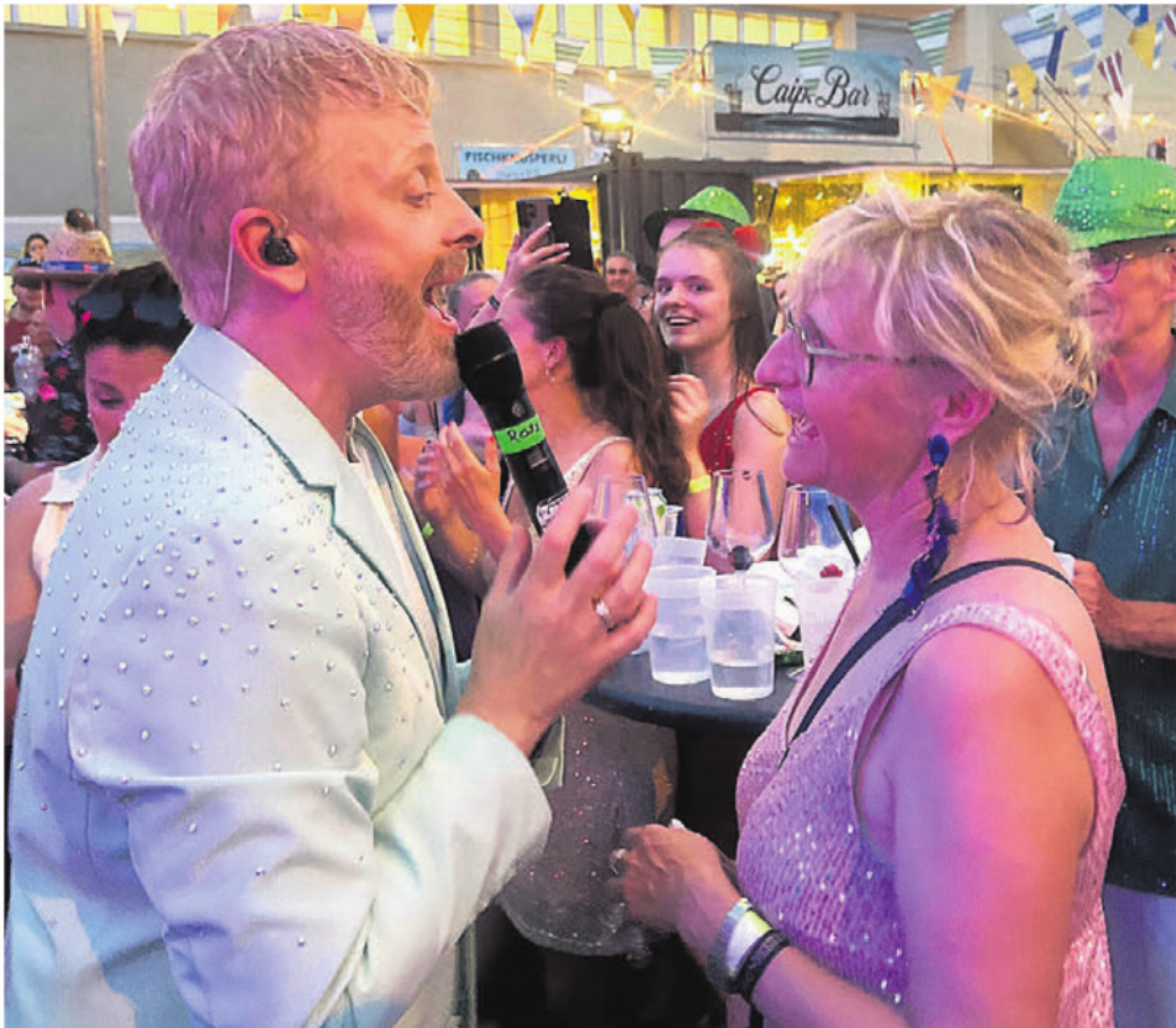 Schlager-Star Ross Antony wusste zu begeistern. - Das Bild wird blockiert. – Möglicherweise durch einen aktiven Adblocker.
