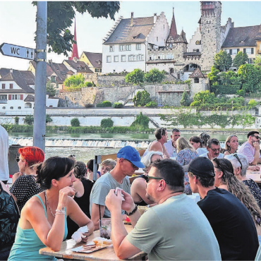 Pure Lebensfreude - Die Besucherinnen und Besucher konnten bei entspannter Sommeratmosphäre mit Ferienstimmung mit allen Sinnen geniessen. Bilder: Sabrina Salm