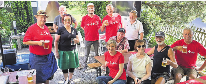 Das «Rütli»-Team wird auch in diesem Jahr für die «Newcomer-Schnitzelbänkler» aktiv und veranstaltet einen Spiessbraten im Garten der ehemaligen Quartiergaststube.