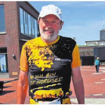 Zum 23. Mal mit dabei - Fritz Rüegsegger vor dem Start zum Nordseelauf. Bild: zg