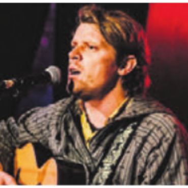 Mit Charme und Witz - Troubadueli ist in Muri zu Gast.    Bild: zg