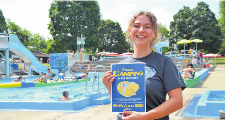 Sina Eichhorn von der Schwimmschule Wellebrecher will ihre Freude am Wasser weitergeben. Dazu lädt sie Familien zu einem unvergesslichen Event. Bild: Thomas Stöckli Sina Eichhorn von der Schwimmschule Wellebrecher will ihre Freude am Wasser weitergeben. Dazu lädt sie Familien zu einem unvergesslichen Event. Bild: Thomas Stöckli