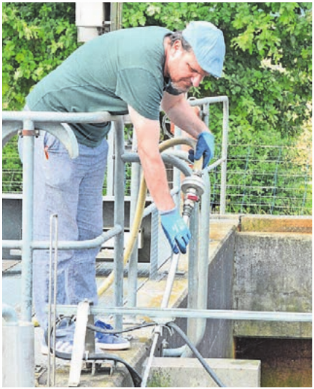 Wasserdruck hilft. Wasserdruck hilft.