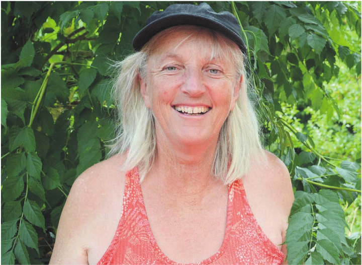 Regisseurin Brigitt Maag wohnt schon seit vielen Jahren in Othmarsingen. Mit der Theatertradition in Hägglingen hatte sie bis anhin noch keine Berührungspunkte. «Die Anfrage hat mich überrascht und gefreut», sagt sie. Bild: Chregi Hansen Regisseurin Brigitt Maag wohnt schon seit vielen Jahren in Othmarsingen. Mit der Theatertradition in Hägglingen hatte sie bis anhin noch keine Berührungspunkte. «Die Anfrage hat mich überrascht und gefreut», sagt sie. Bild: Chregi Hansen