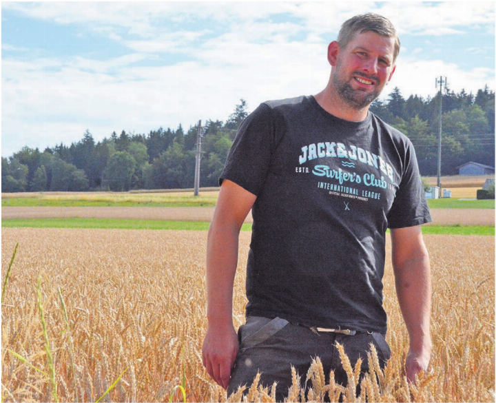 Vielseitig interessiert und engagiert: Cyrill Gauch ist Landwirt und versucht als First Responder Leben zu retten. Bild: Annemarie Keusch