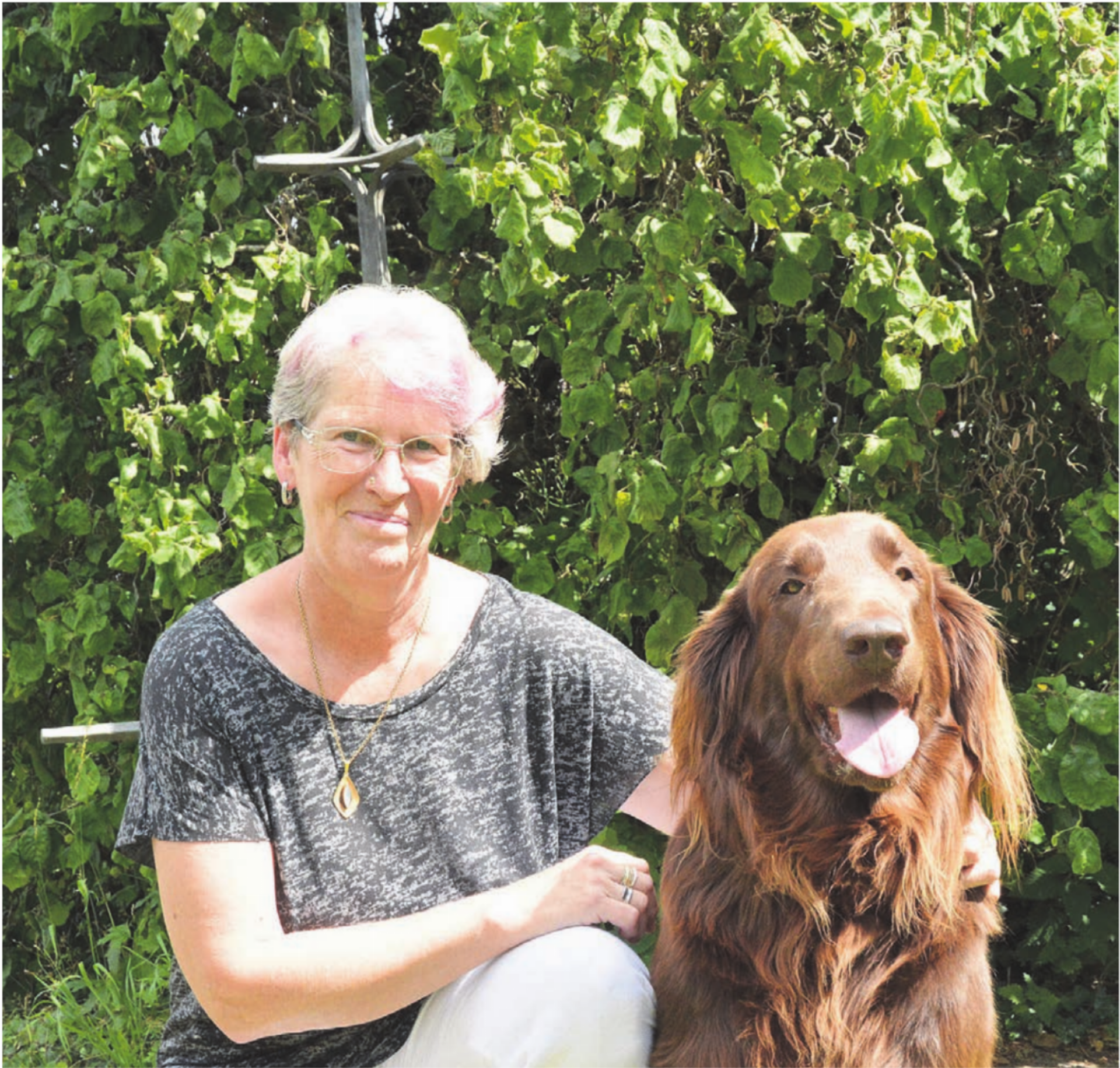 In ihrem Garten in Winterschwil und bei ihren Tieren holt Franziska Stenico Kraft für ihren Alltag. Bild: Annemarie Keusch - Das Bild wird blockiert. – Möglicherweise durch einen aktiven Adblocker.