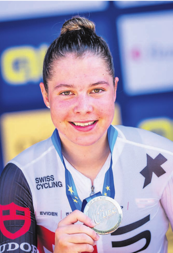 Eine Medaille, die guttut: Shana Huber holt Silber in der U19-Kategorie an der EM. Eine Medaille, die guttut: Shana Huber holt Silber in der U19-Kategorie an der EM.