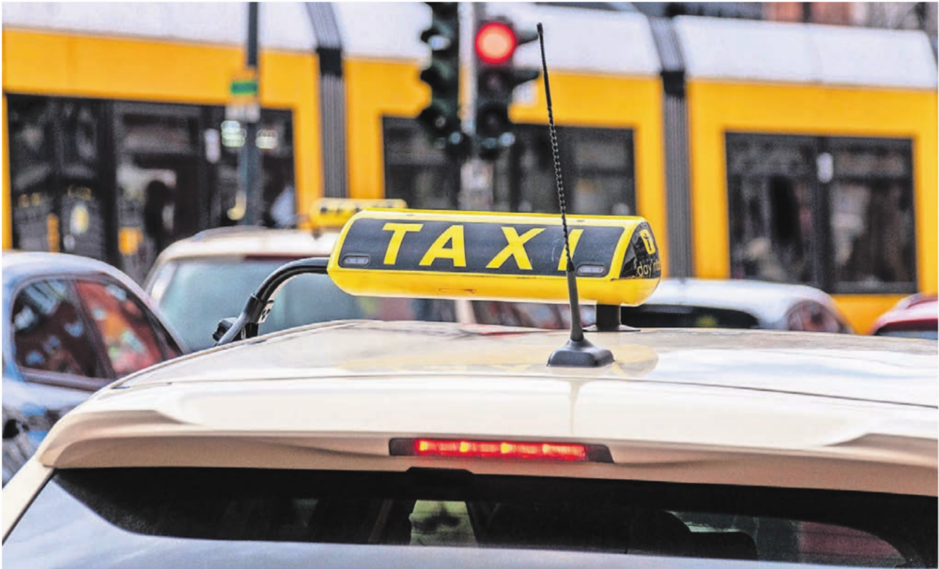 Das Ruftaxi bestellen, um den Zuganschluss in Wohlen oder Boswil-Bünzen zu erreichen – so funktioniert es in Kallern. - Das Bild wird blockiert. – Möglicherweise durch einen aktiven Adblocker.