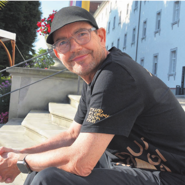 Vom Freiamt in die Jazz-Welt hinaus - Die Jubiläumssaison steht an und Initiant und Organisator Stephan Diethelm denkt gar nicht daran, dass die Geschichte nach 25 Jahren nicht weitergeschrieben würde.    Bild: Annemarie Keusch